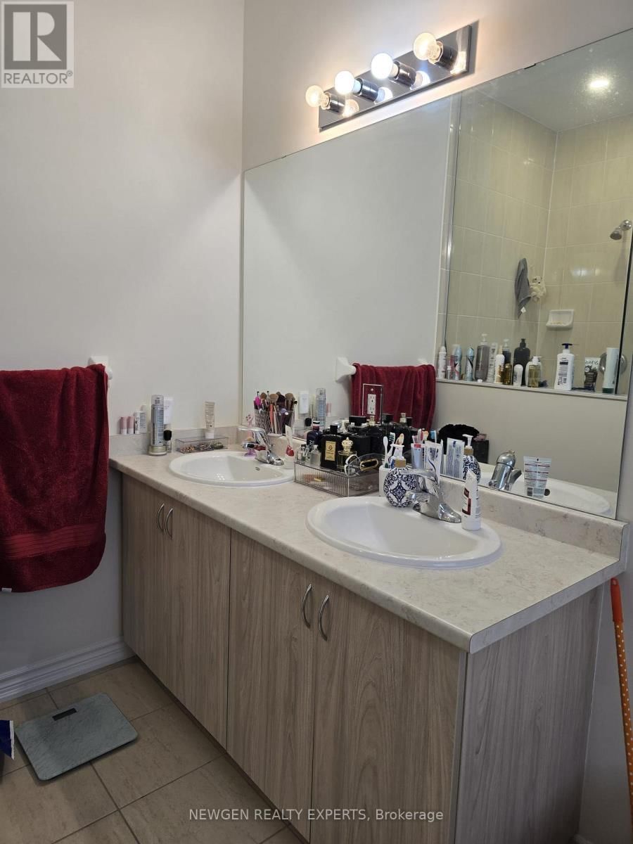 12 CACHIA LANE Image 10