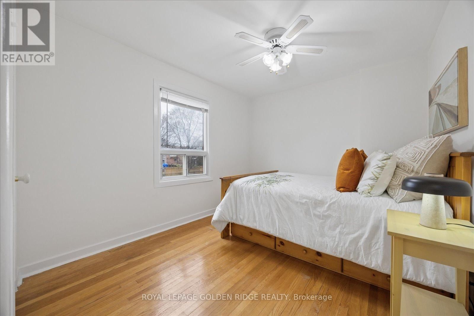 10 EASTGATE CRESCENT Image 14