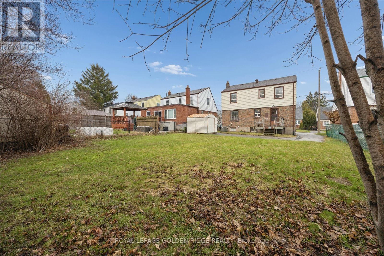 10 EASTGATE CRESCENT Image 2