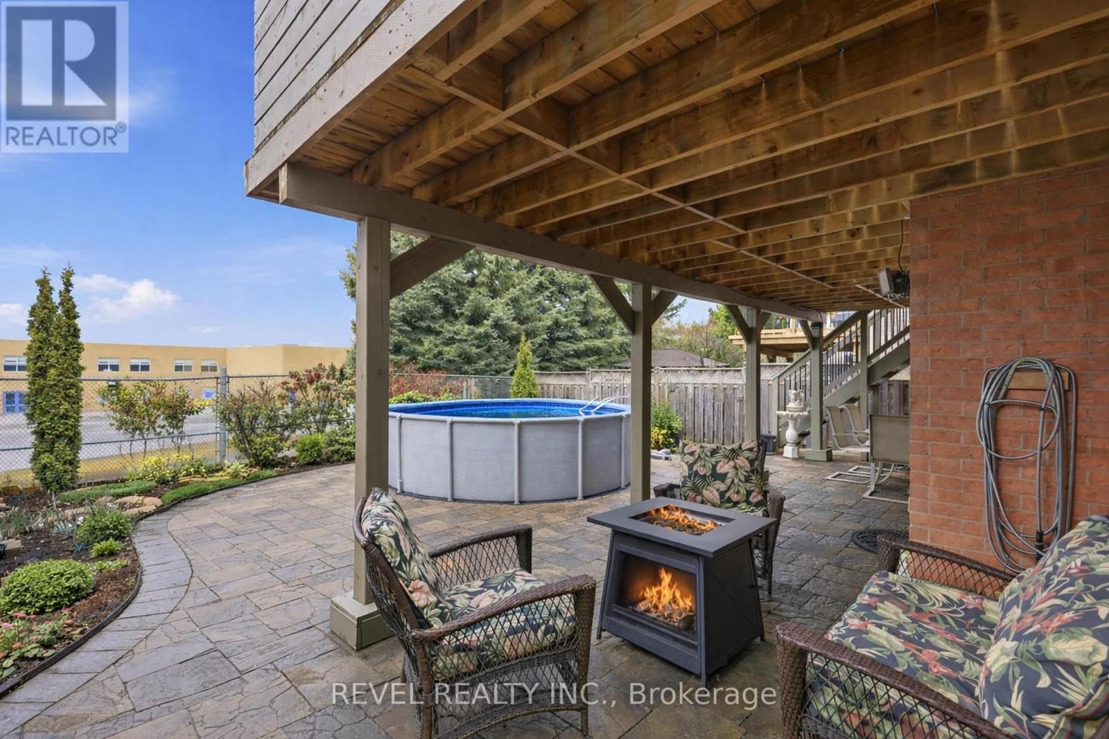 116 HIBBARD DRIVE Image 35