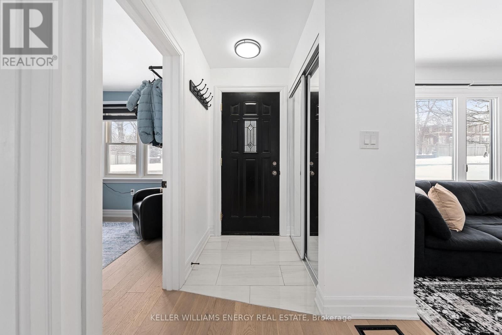 267 LIBERTY STREET NORTH Image 2