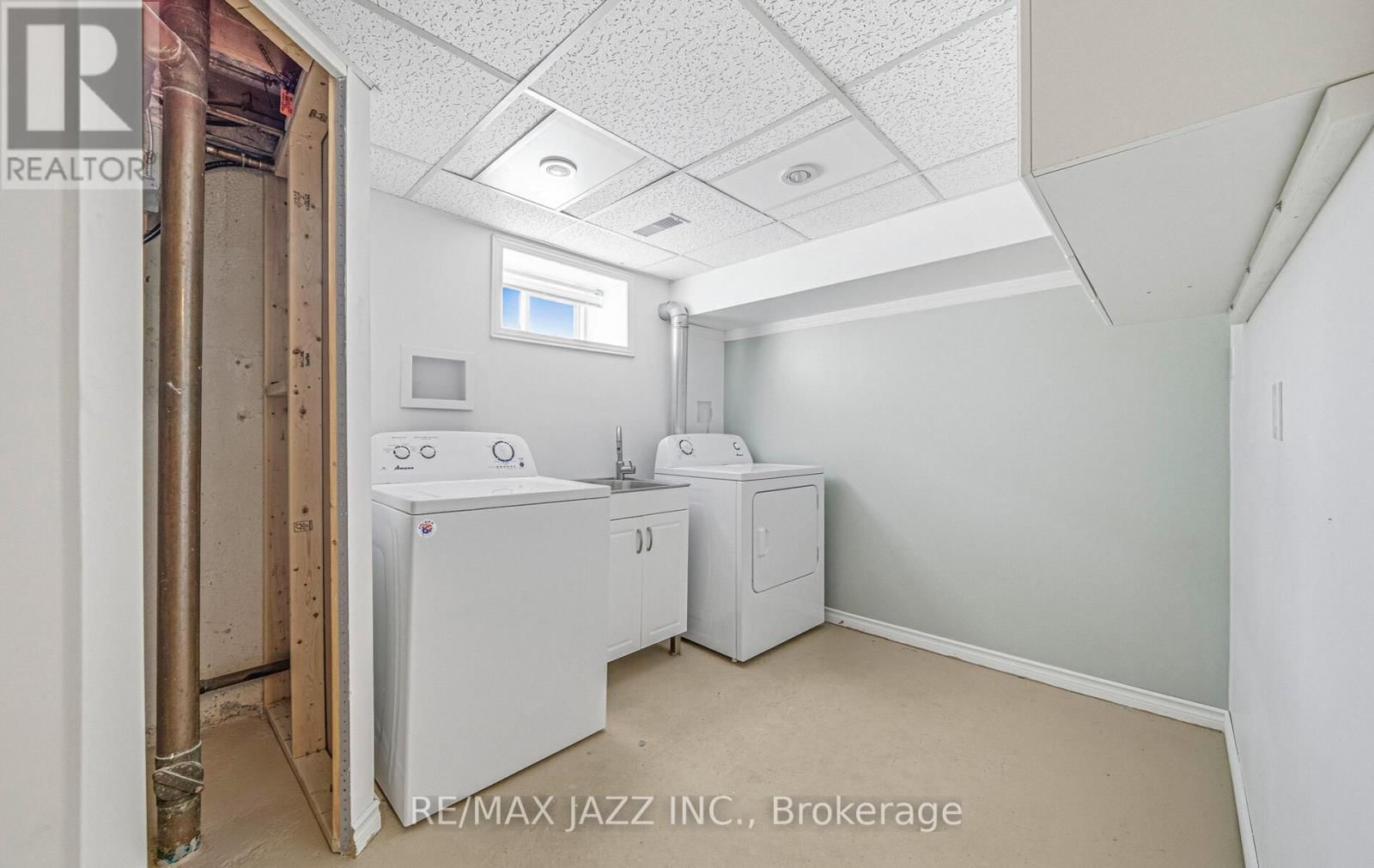 1367 GARVOLIN AVENUE Image 27