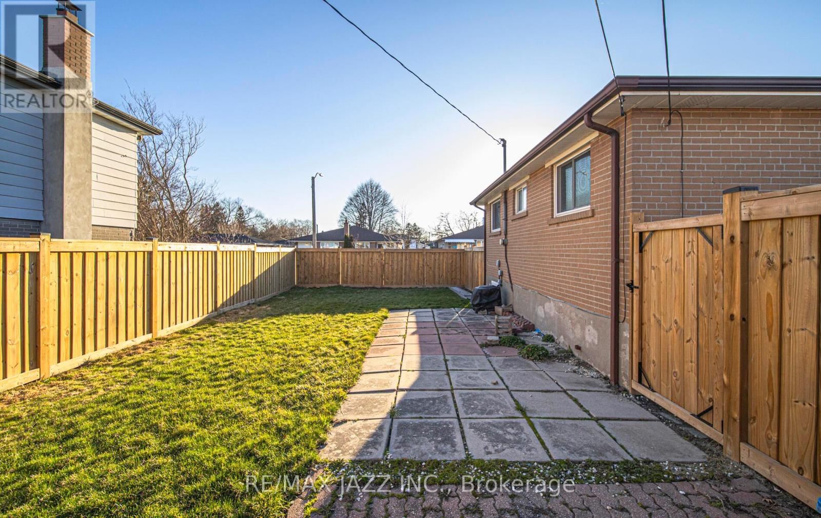 1367 GARVOLIN AVENUE Image 29