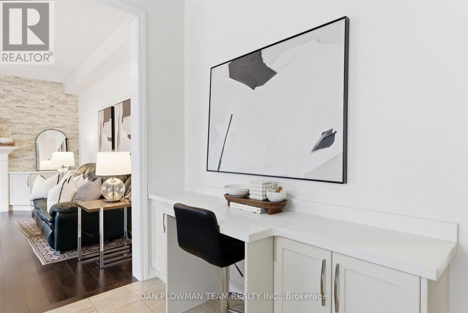 28 SHELDON DRIVE Image 14