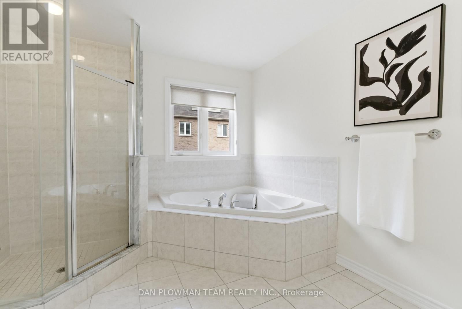 28 SHELDON DRIVE Image 26