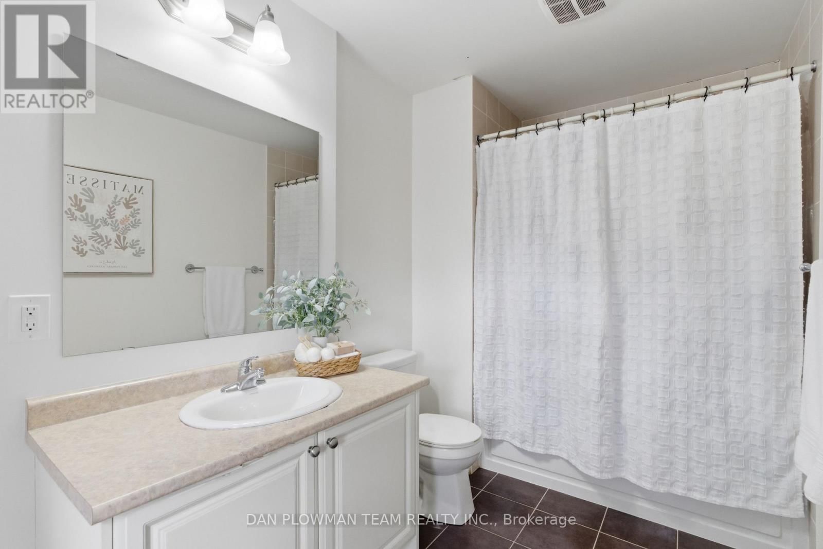 28 SHELDON DRIVE Image 29