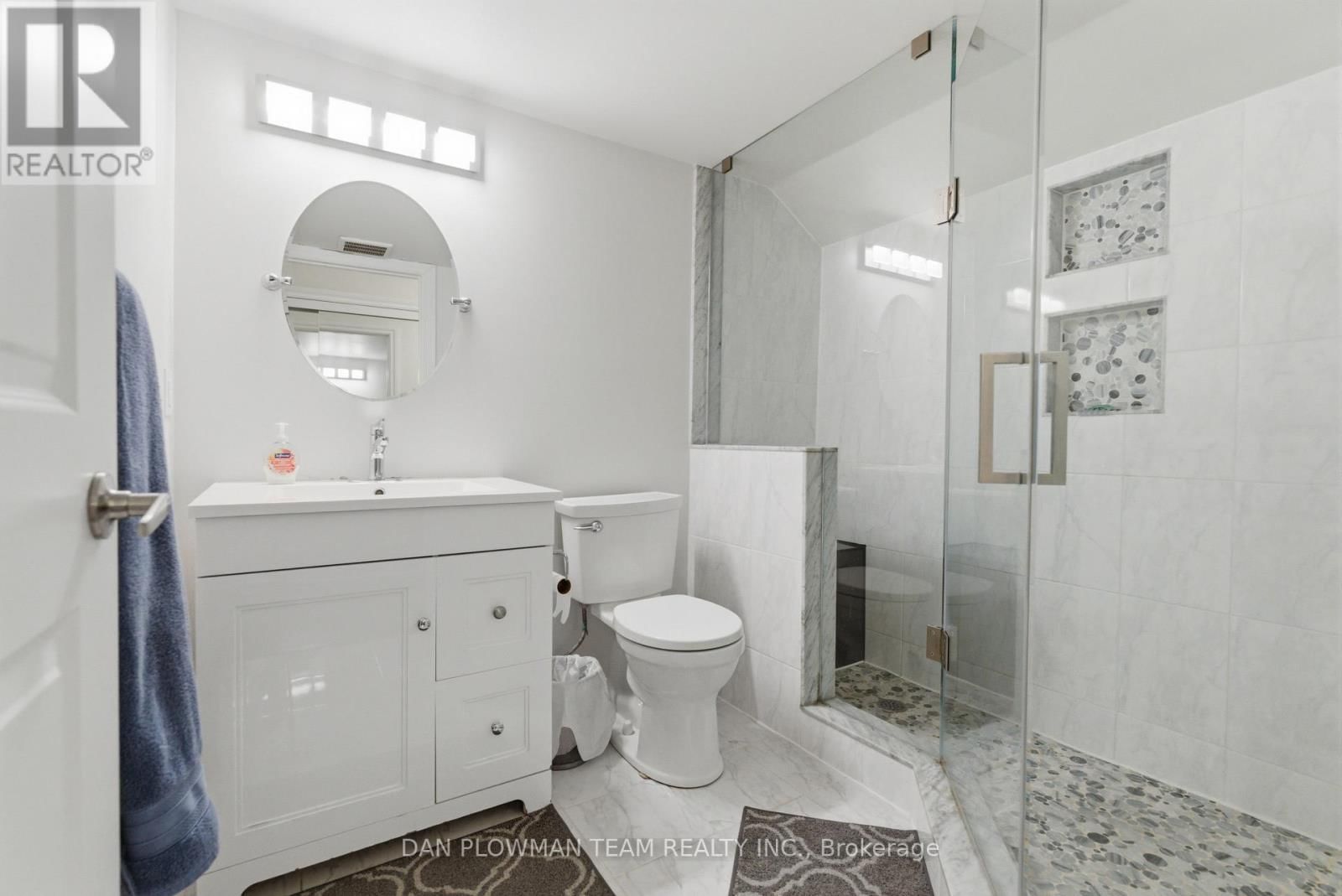 28 SHELDON DRIVE Image 47