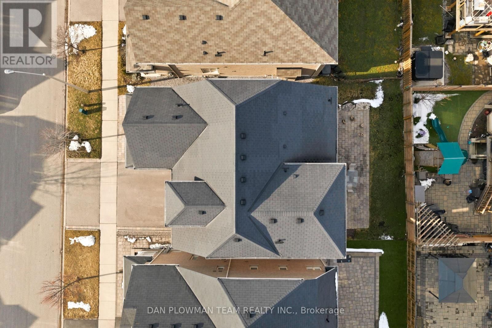 28 SHELDON DRIVE Image 50