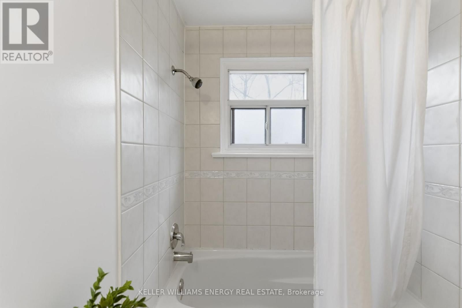 20 RAVENVIEW DRIVE Image 24