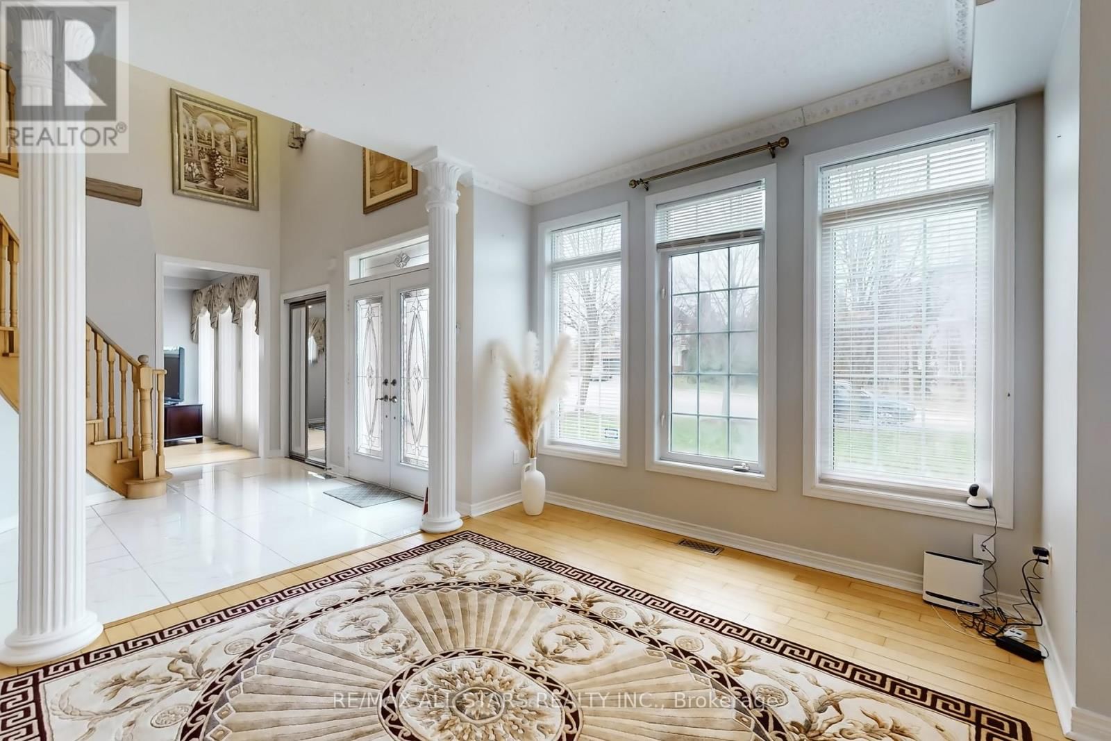 75 GLORIA CRESCENT Image 8