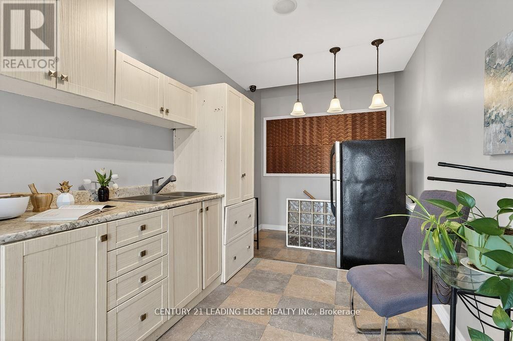 56 IVORY COURT Image 36