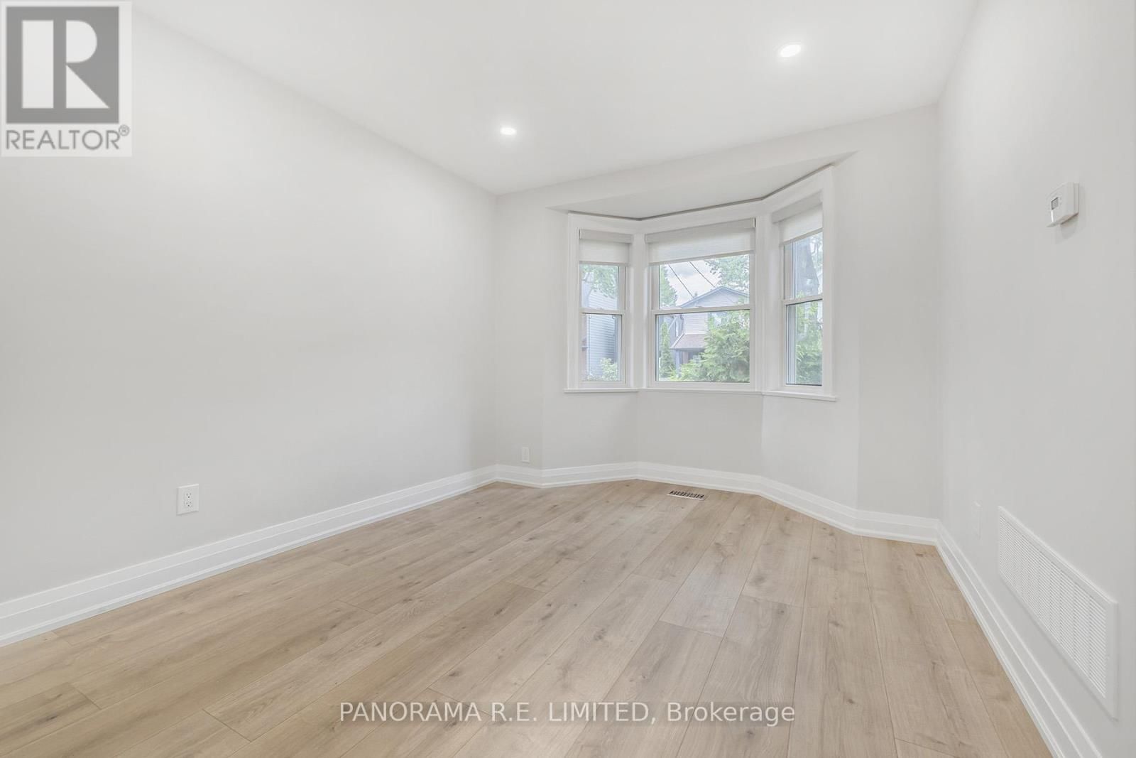 140 WOLFREY AVENUE Image 3