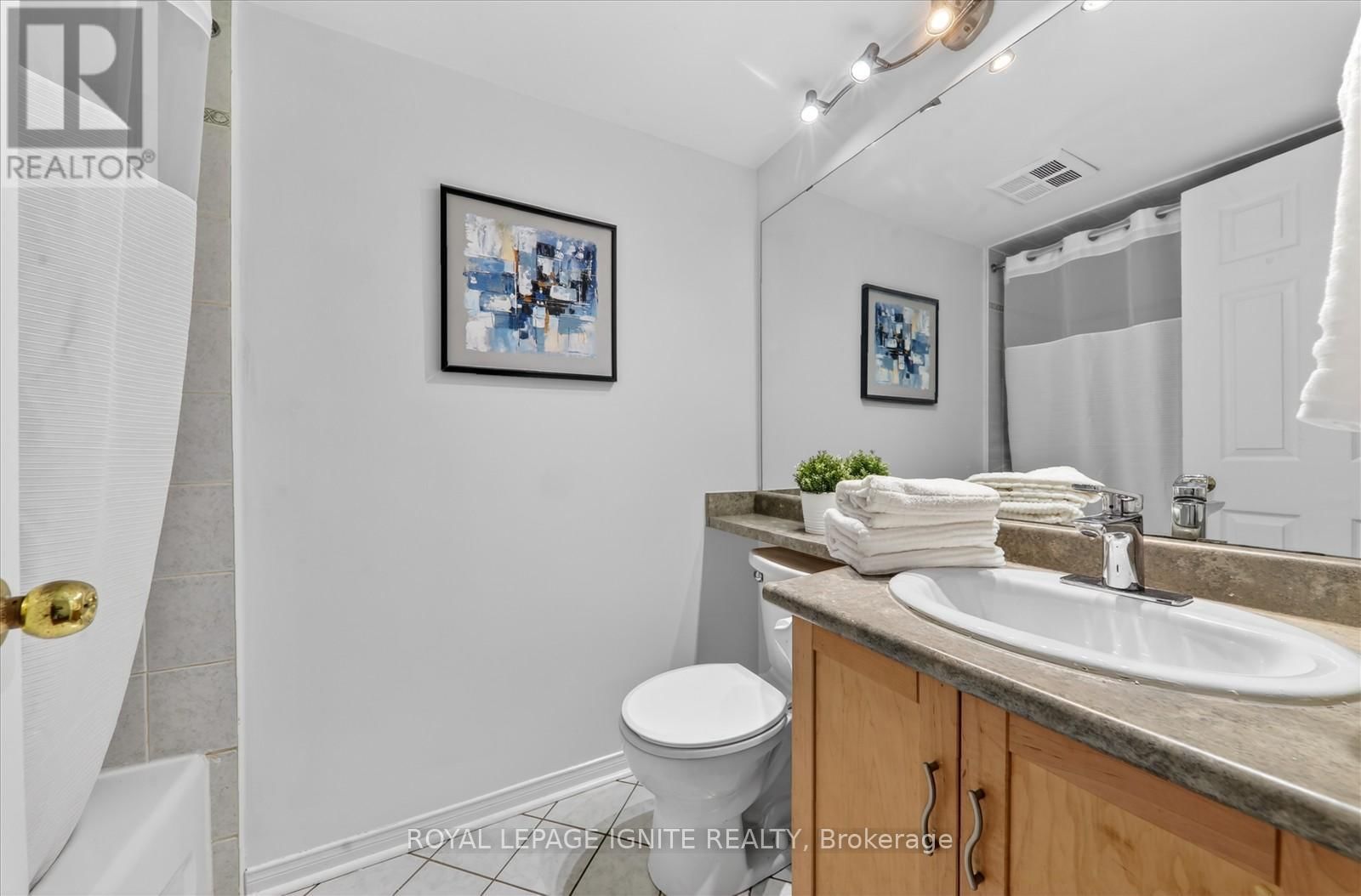 4 - 42 PINERY TRAIL Image 19