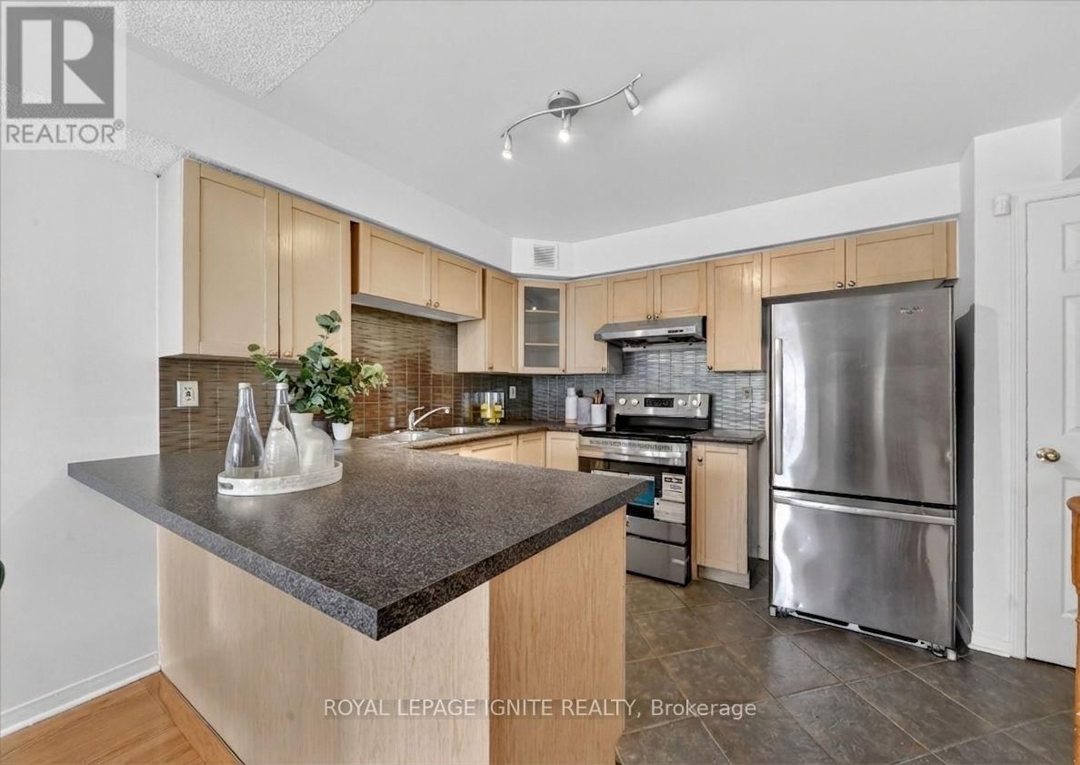 4 - 42 PINERY TRAIL Image 5