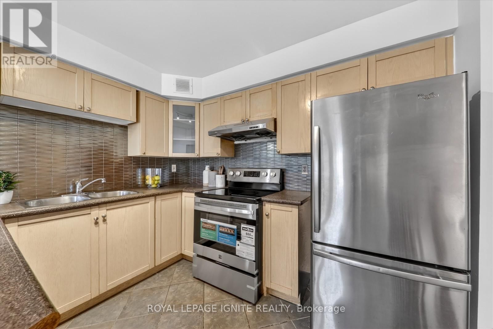 4 - 42 PINERY TRAIL Image 7