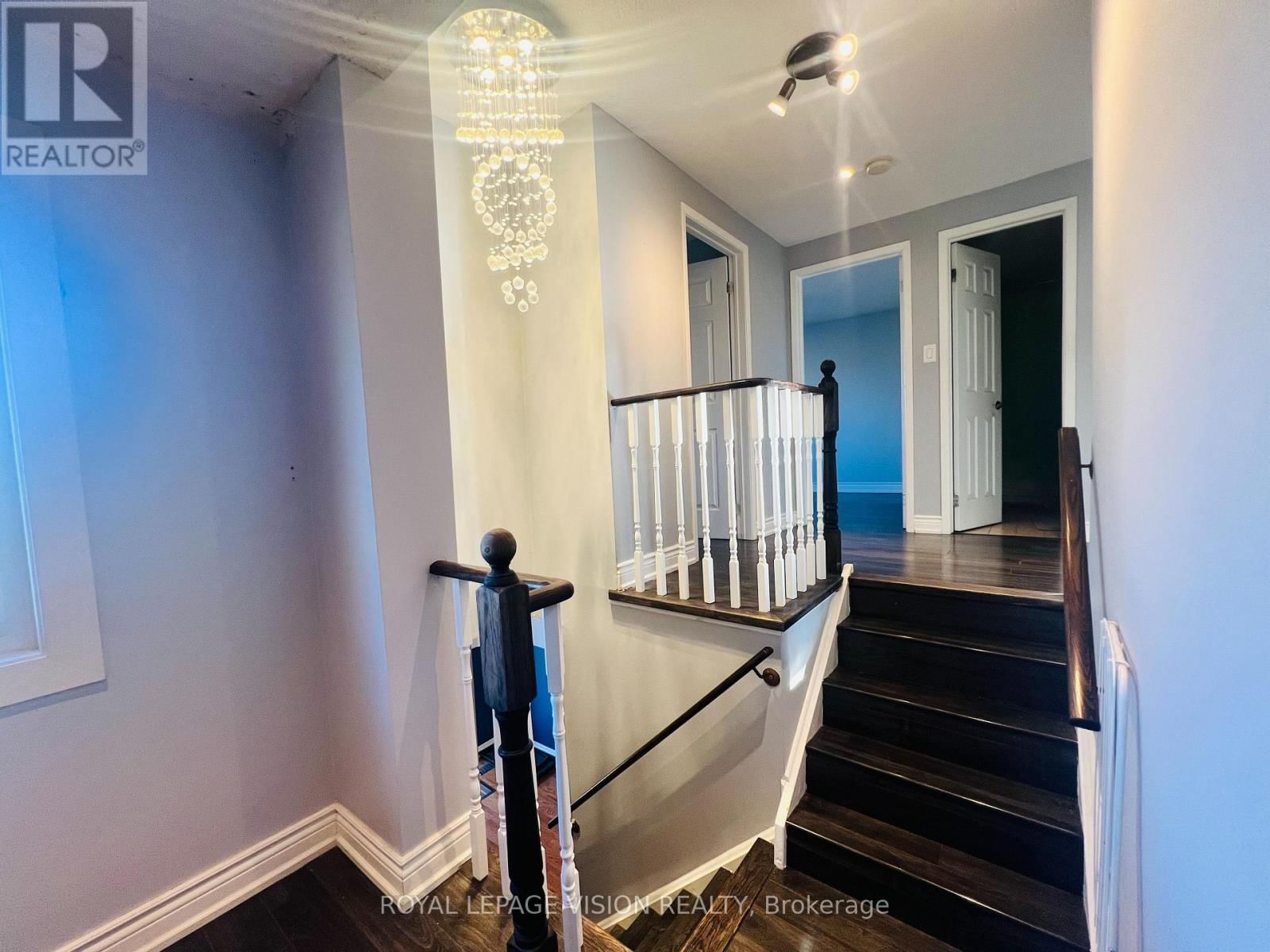 9 EMPRINGHAM DRIVE Image 15