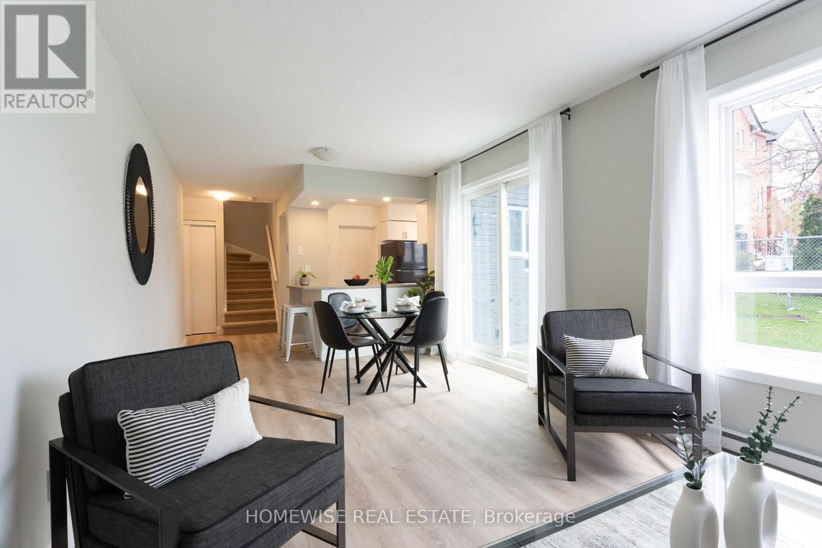 B11 - 240 ORMOND DRIVE Image 4