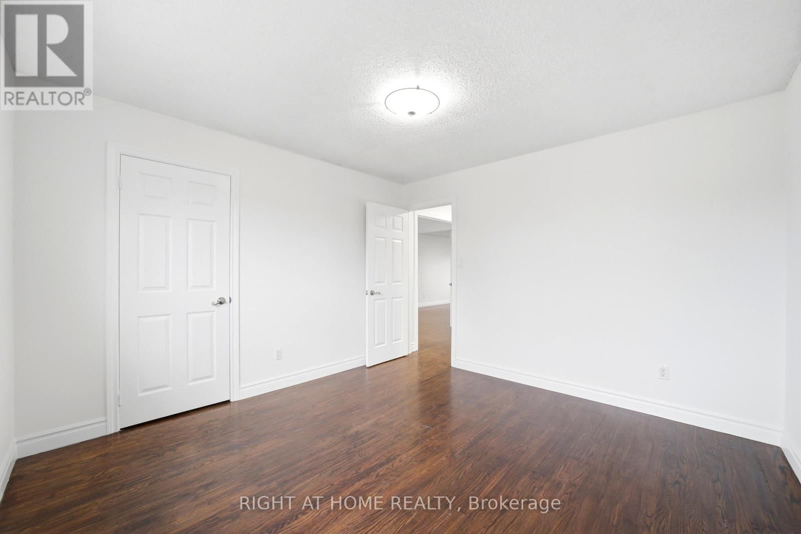 36 RAVENVIEW DRIVE Image 32