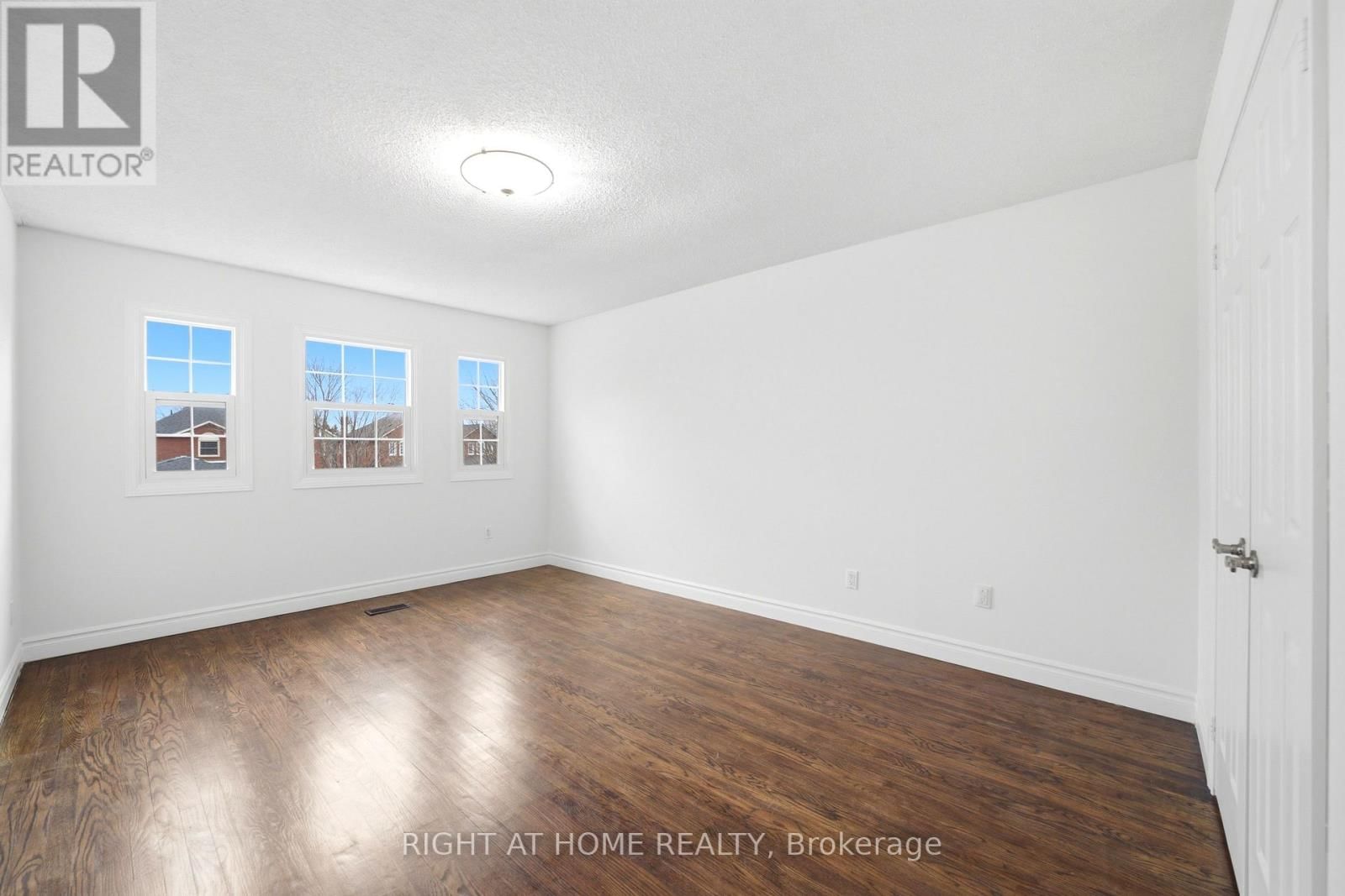 36 RAVENVIEW DRIVE Image 36