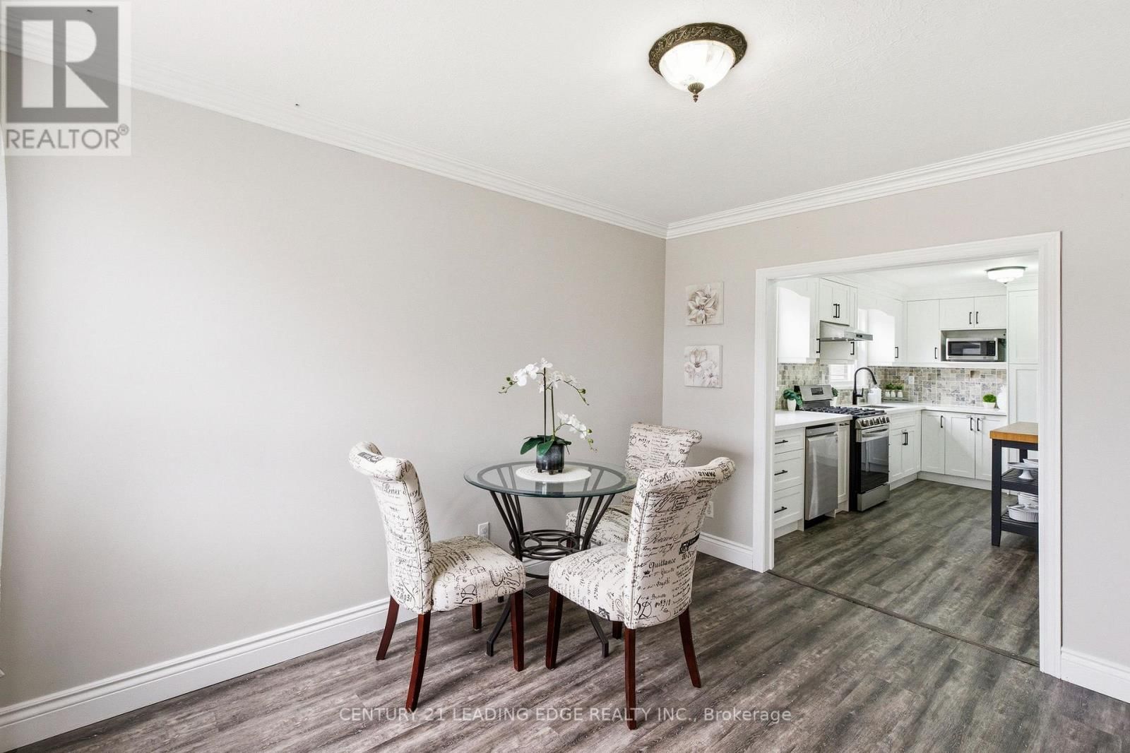 347 NIPIGON STREET Image 3