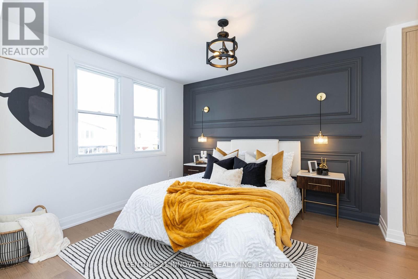 371 MILVERTON BOULEVARD Image 11