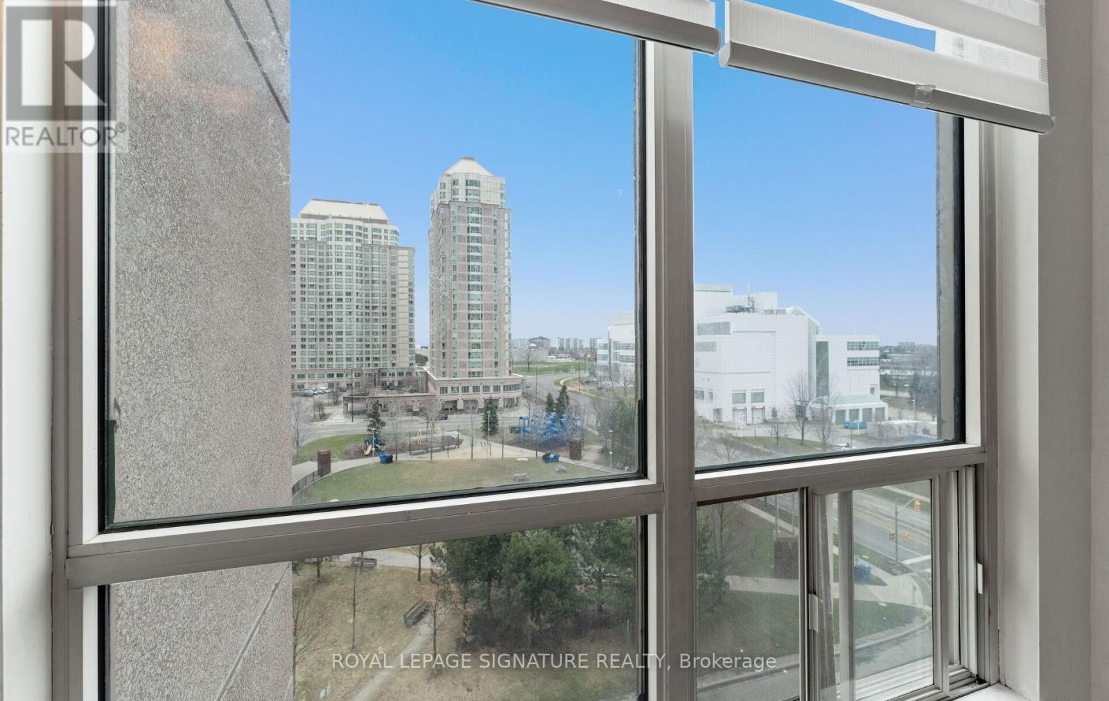 705 - 8 LEE CENTRE DRIVE Image 31