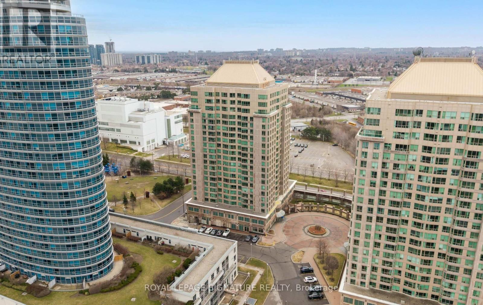 705 - 8 LEE CENTRE DRIVE Image 50