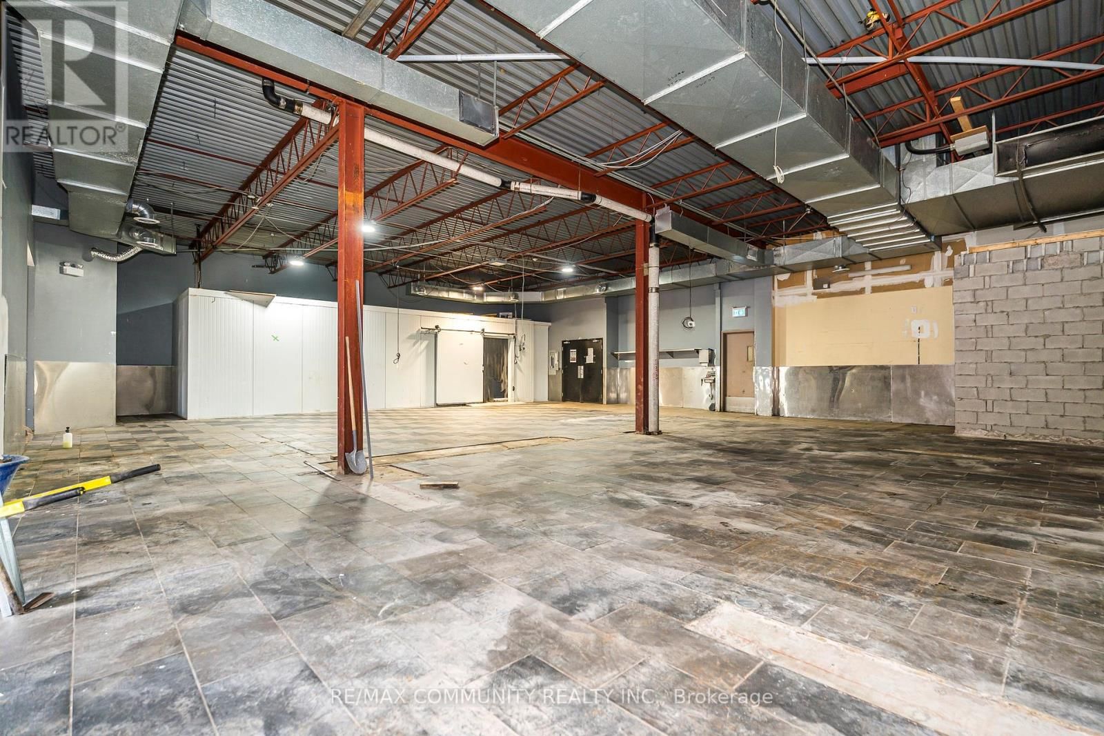 60 ATHOL STREET EAST Image 11