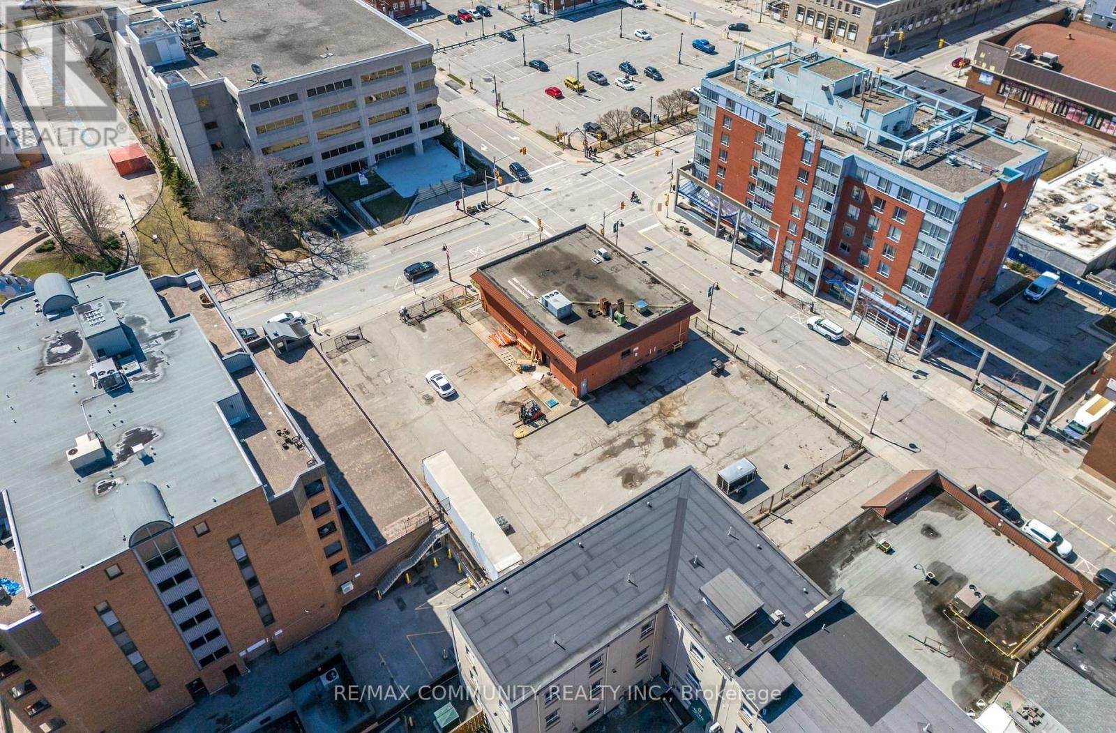 60 ATHOL STREET EAST Image 30