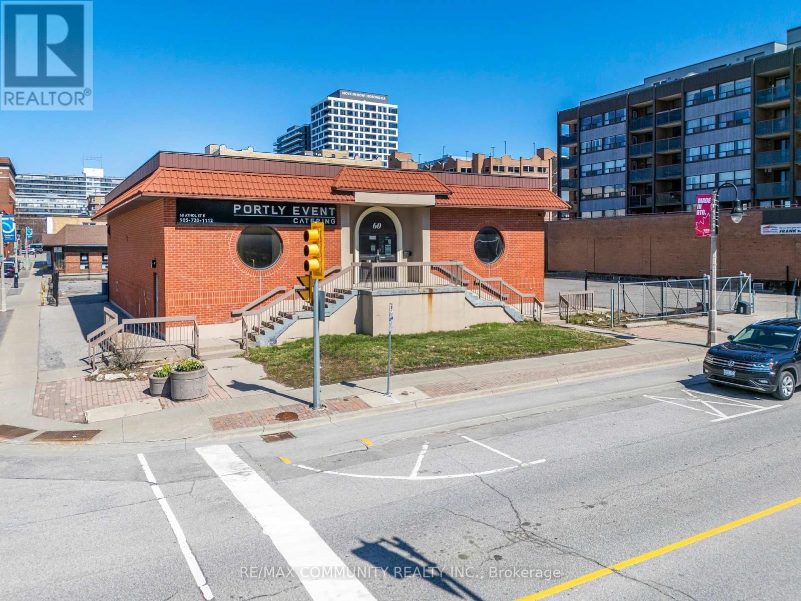 60 ATHOL STREET EAST Image 2