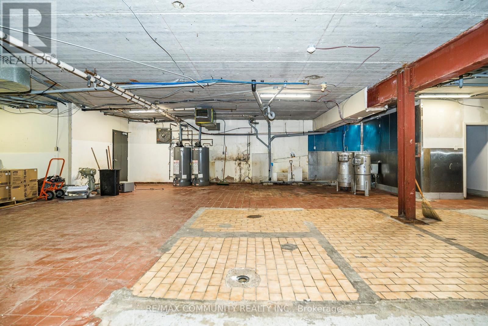 60 ATHOL STREET EAST Image 25