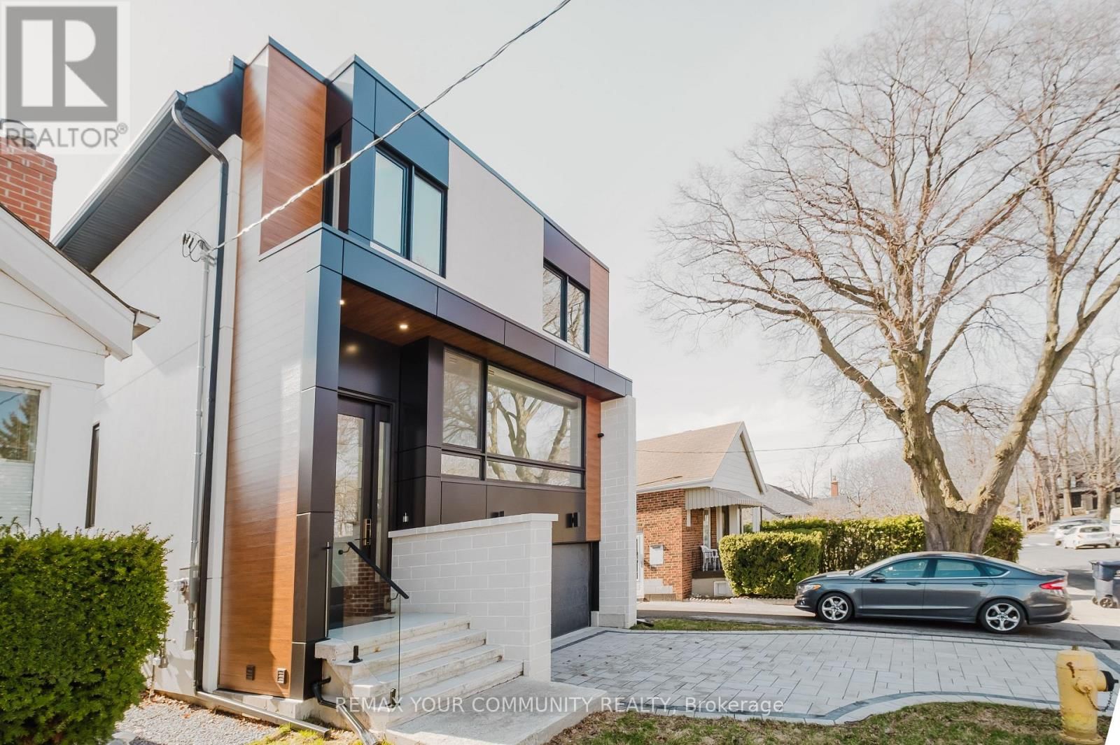 360 WOODMOUNT AVENUE Image 2