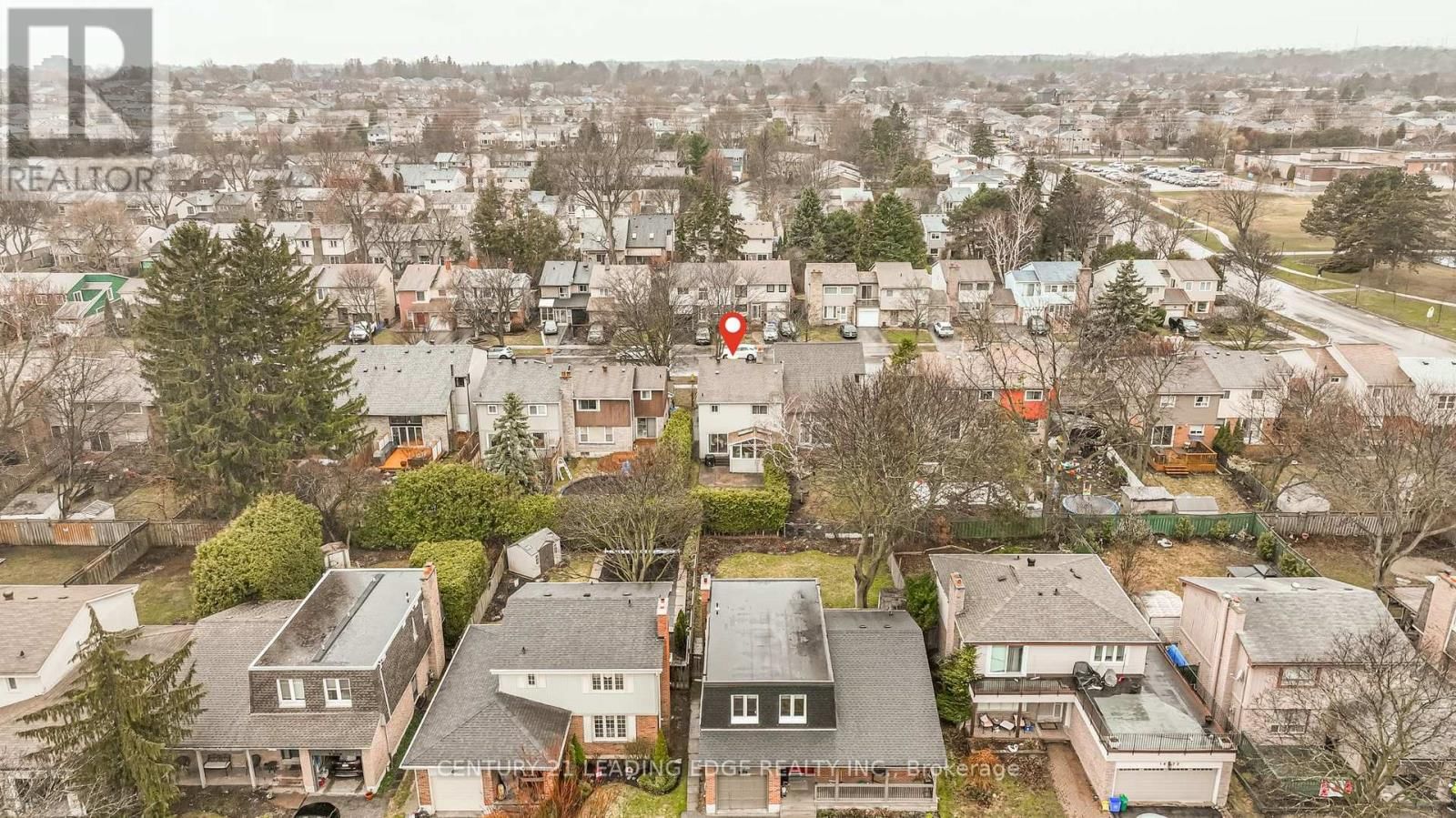 1825 LISTOWELL CRESCENT Image 39