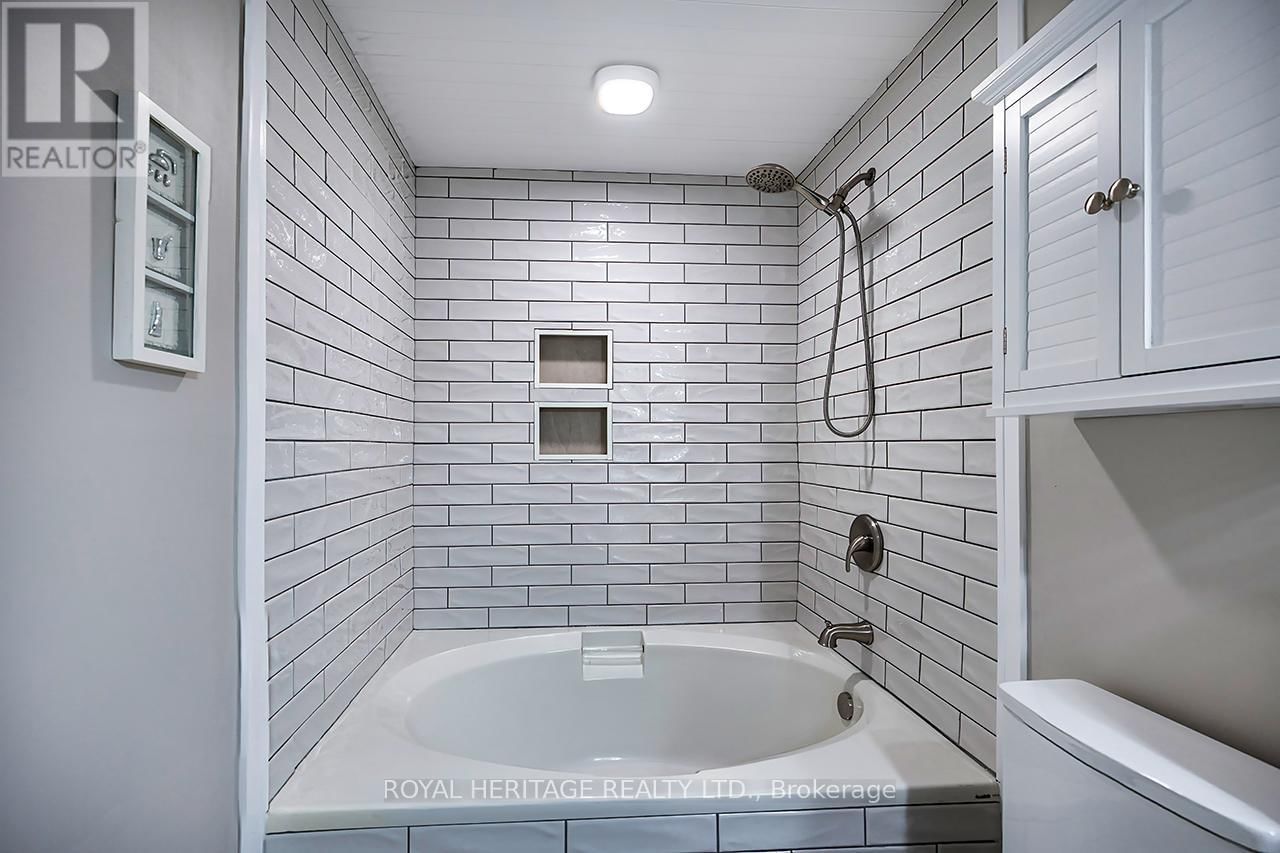 F3 - 1667 NASH ROAD Image 20