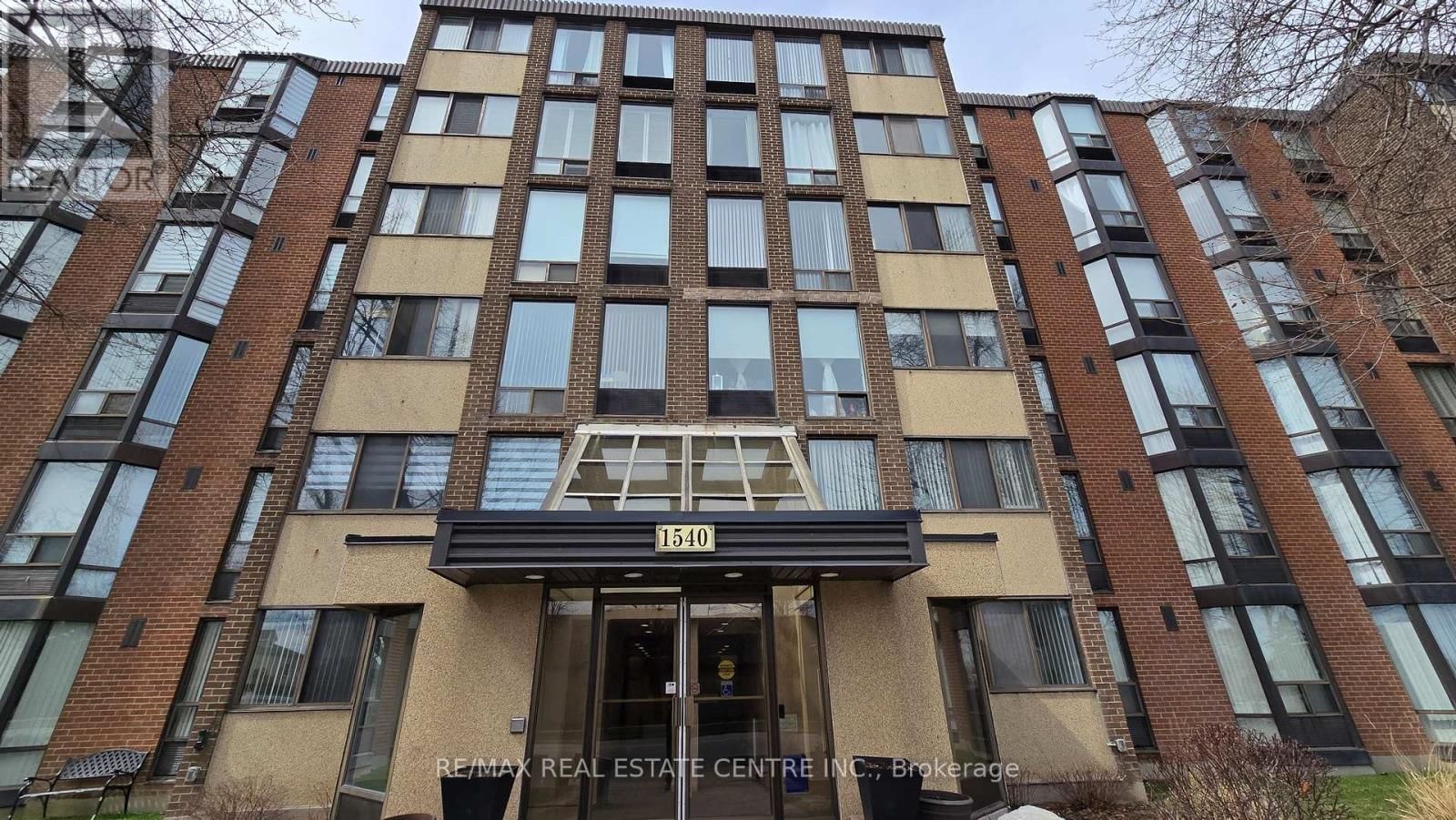 609 - 1540 PICKERING PARKWAY Image 40