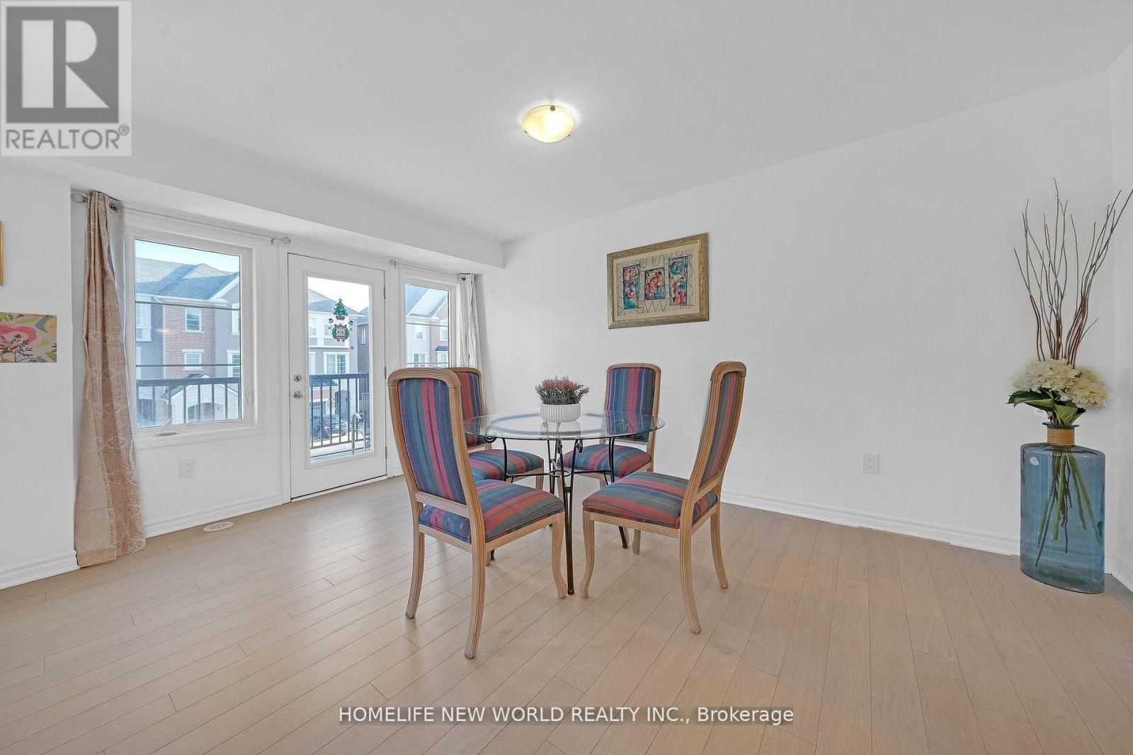 32 FUSILIER DRIVE Image 10