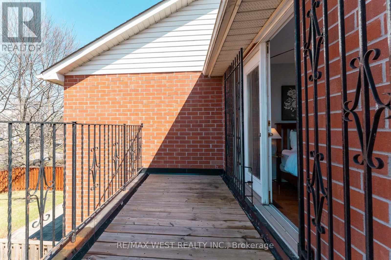 2 - 50 MARKHAM ROAD Image 20