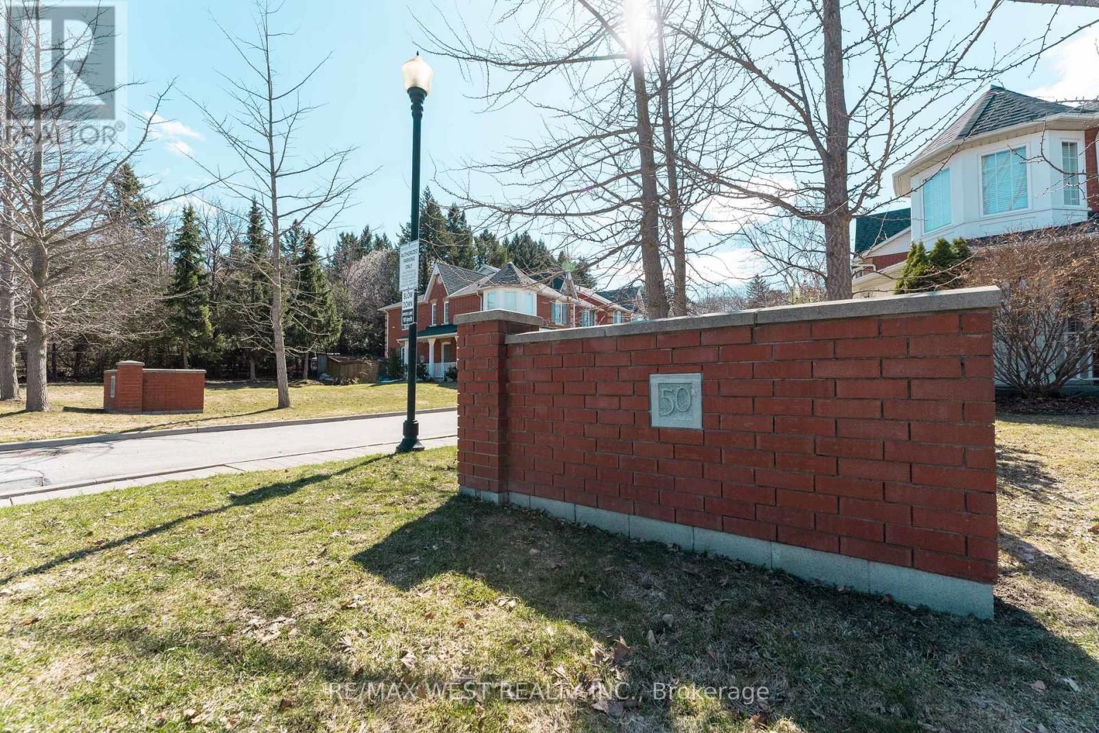 2 - 50 MARKHAM ROAD Image 43