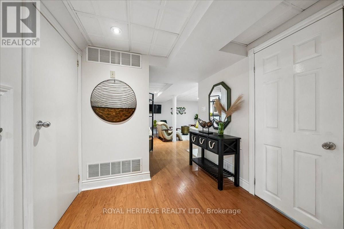 72 FRAZER ROAD Image 34