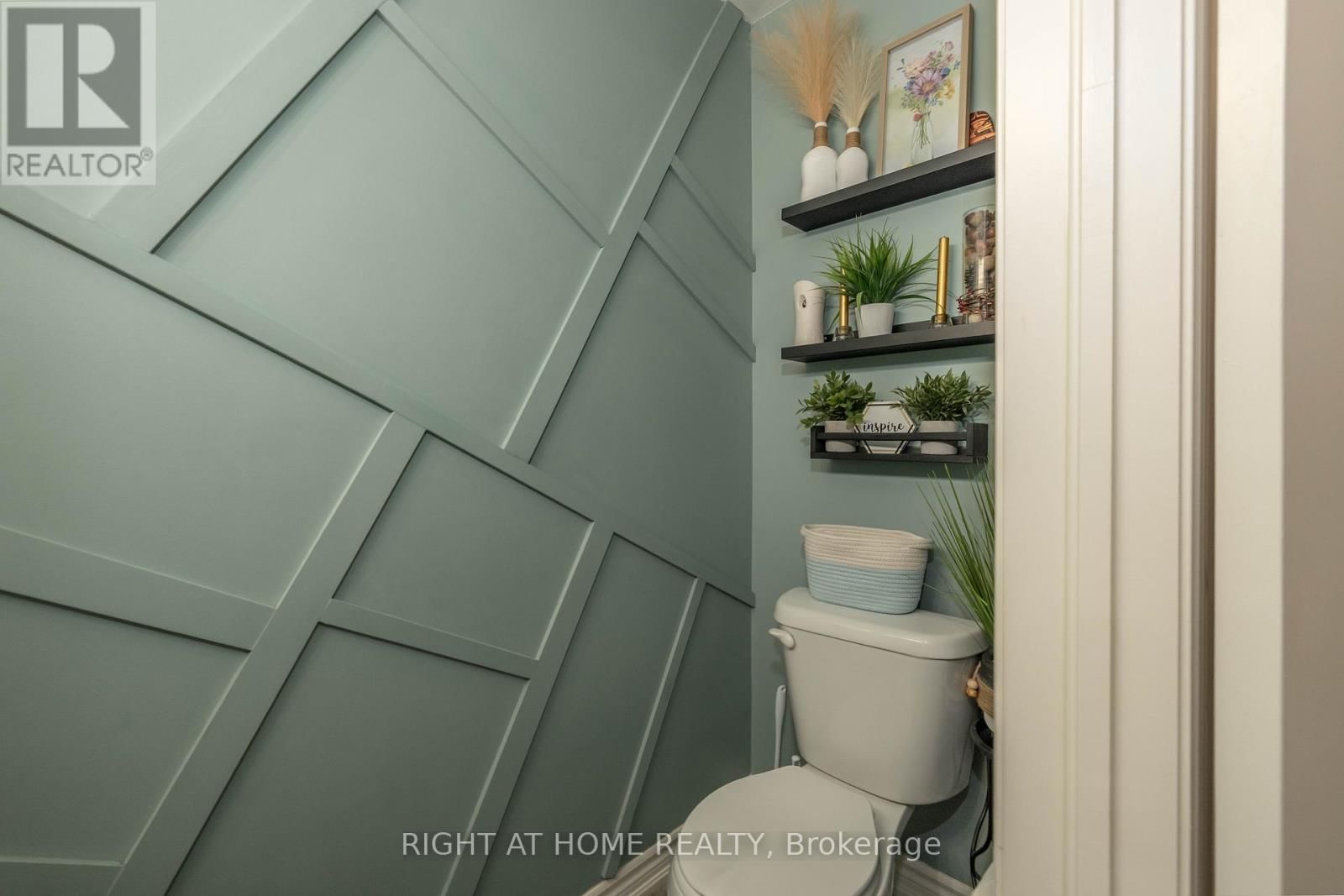 2560 LADYFERN CROSSING Image 19