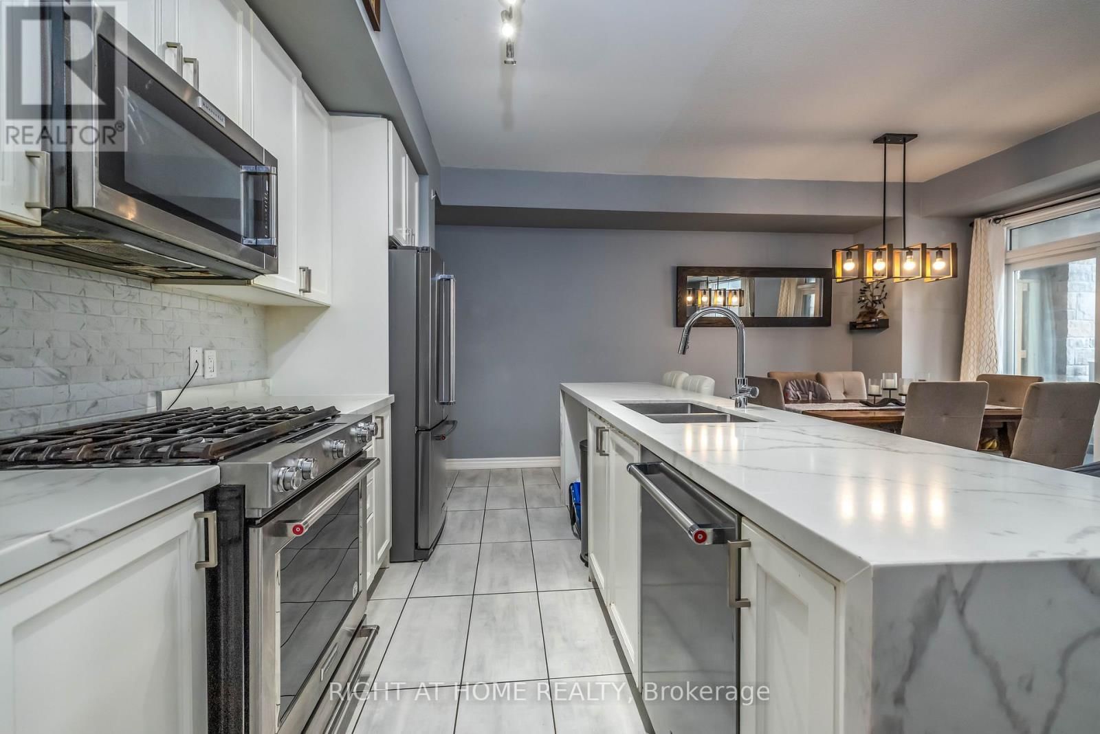 2560 LADYFERN CROSSING Image 6