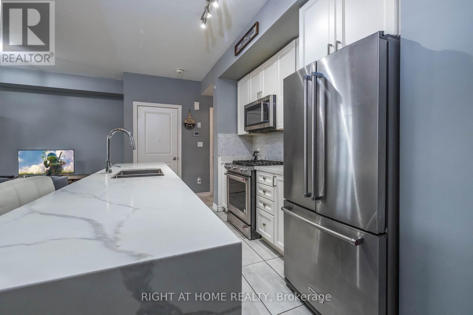 2560 LADYFERN CROSSING Image 7