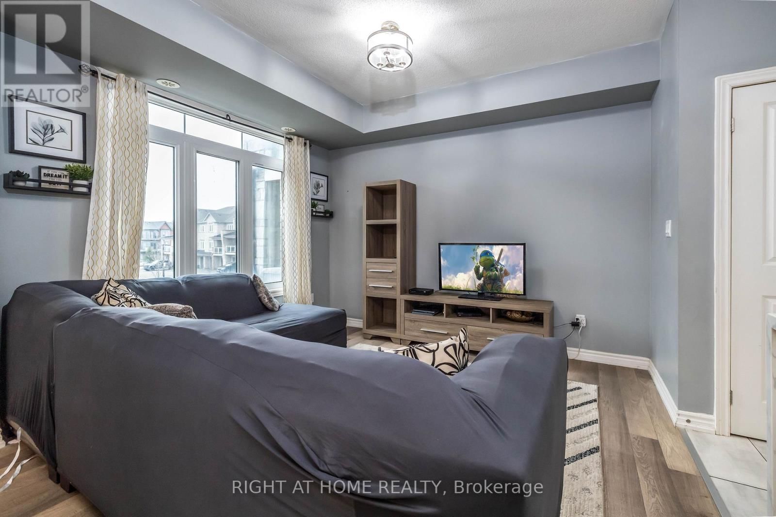 2560 LADYFERN CROSSING Image 8