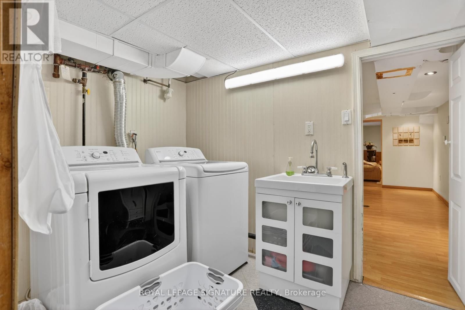 104 FERRIS ROAD Image 24