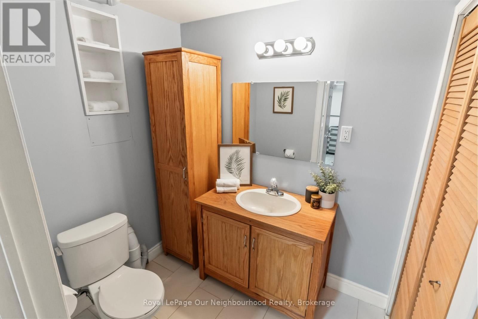 1261 LUDLOW COURT Image 36