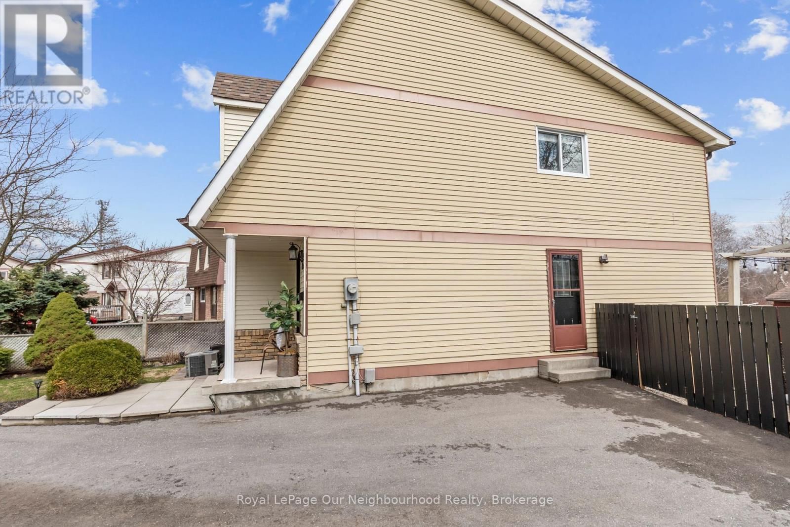 1261 LUDLOW COURT Image 4