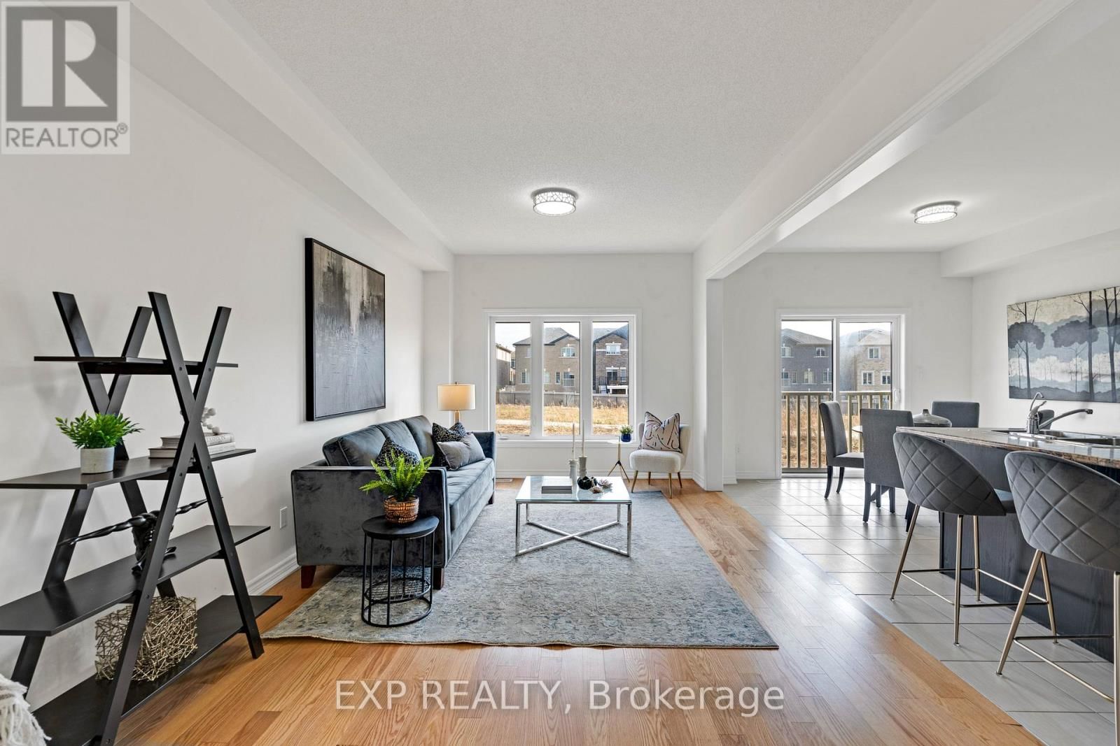 1117 CAMEO STREET Image 8