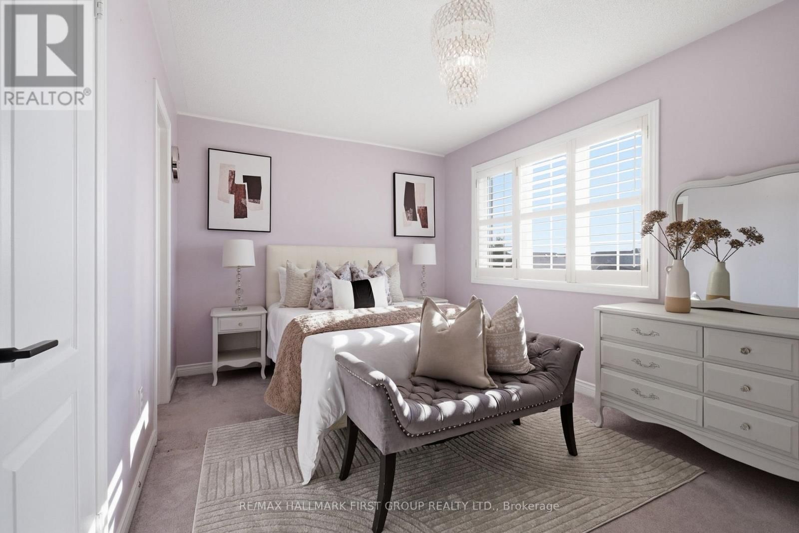 82 WOODCOCK AVENUE Image 23