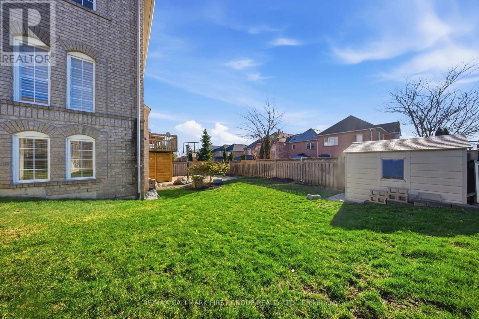 82 WOODCOCK AVENUE Image 35