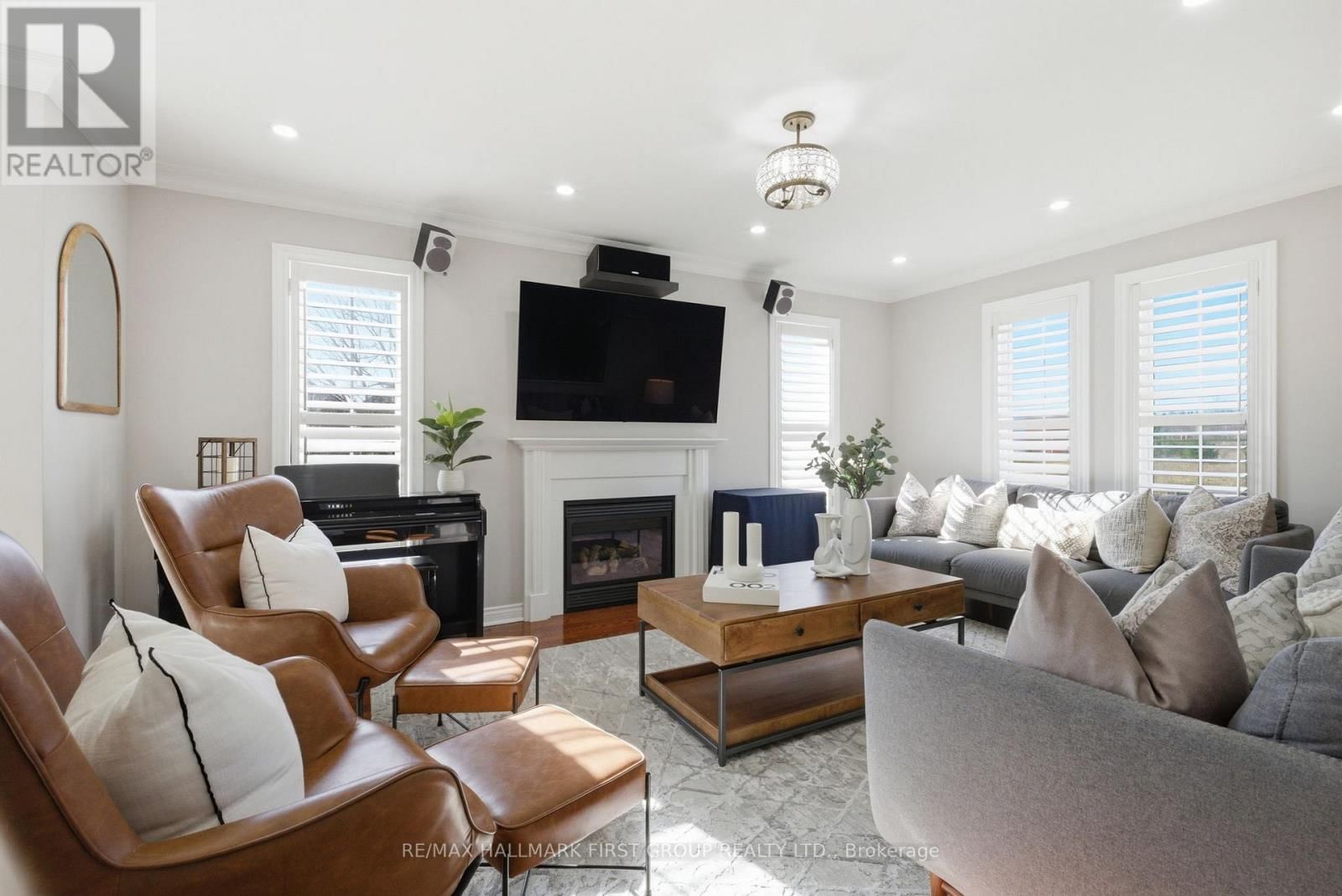 82 WOODCOCK AVENUE Image 8